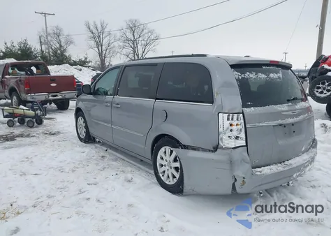 2013 Chrysler Town & Country Touring z USA, uszkodzony, nr VIN 2C4RC1BG9DR756288
